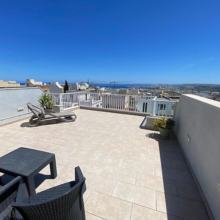 Sunshine Apartments Mellieha - Modern Two Bedroom Penthouse With Terrace Екстер'єр фото